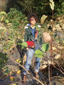 Rebeca Valdivia, personal shopper, donostia, San Sebastián, Miss Clov, blogger, boyfriend jeans, denim,shirt, Boots, animal print, bag, gitar bag, bolso bandolera guitarra, perfecto cuero, curls, rizos