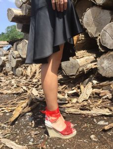 Rebeca Valdivia, Miss Clov, personal shopper, Donostia, San Sebastián, inspo, inspiración, inspiration, tendencia, trendy, lunares, polka dots, frills, espadrilles, alpargatas, madehand, made in spain, perfecto vaquero, denim biker, flowers, curlpower, curls