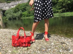 Rebeca Valdivia, Miss Clov, personal shopper, Donostia, San Sebastián, inspo, inspiración, inspiration, tendencia, trendy, lunares, polka dots, frills, espadrilles, alpargatas, madehand, made in Spain, curlpower, curls, Dress